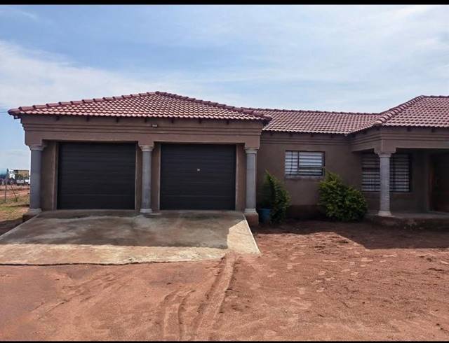 3 BEDROOM HOUSE FOR SALE IN GA-DIKGALE